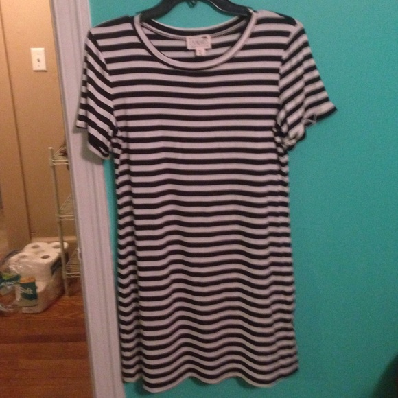 NEW (no tags avail) T-shirt dress