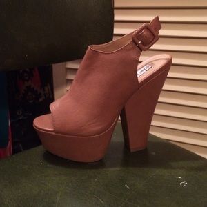 Steve Madden Wedges