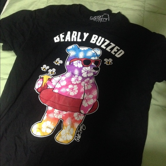Graphic tee
