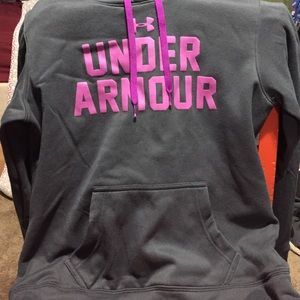 Size small, Under Armour sweatshirt