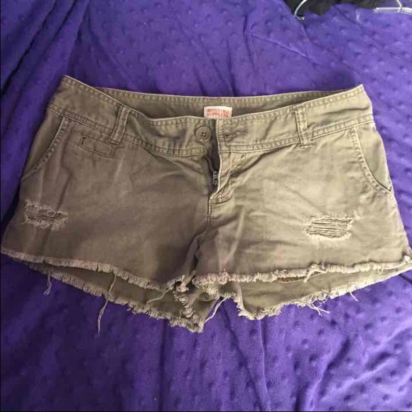 Brown shorts size 5