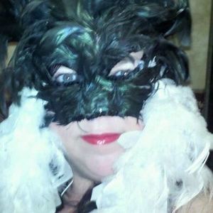 Meet your Posher, Stevi