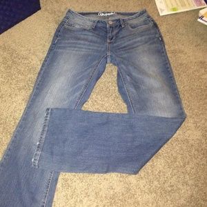 Aeropostale jeans.