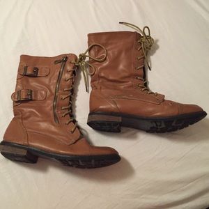 Light Brown Combat Boots🍁🍂