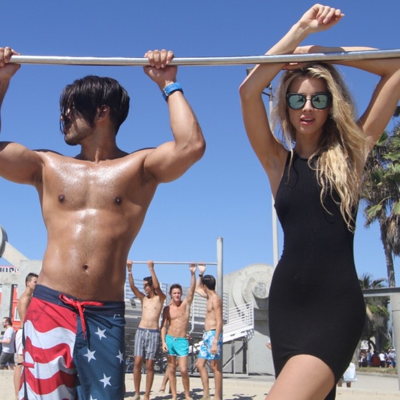 Hi/low ribbed jersey dress - Picture 2 of 3