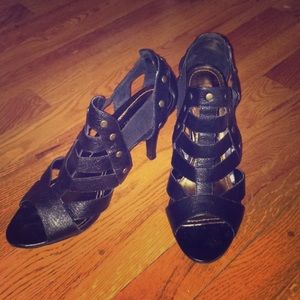 Black Nine West heels