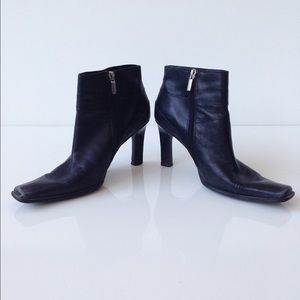 Nine West square toe black booties sz 8