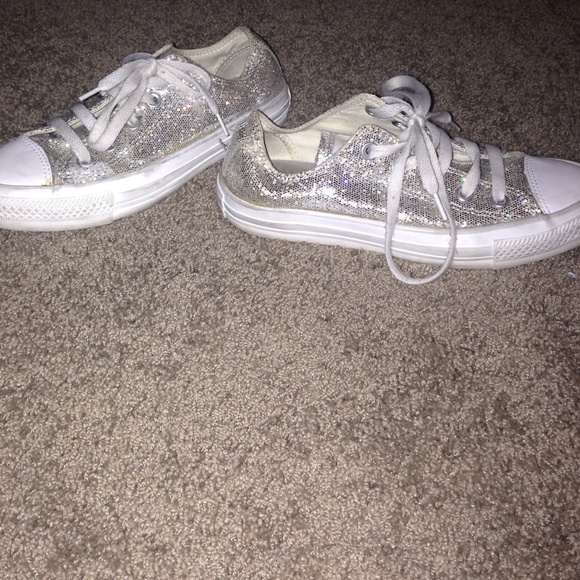Sparkle converse