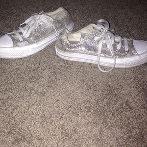 Sparkle converse