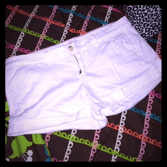 Hollister rolled shorts