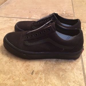 Women's black old skool vans size 6.5