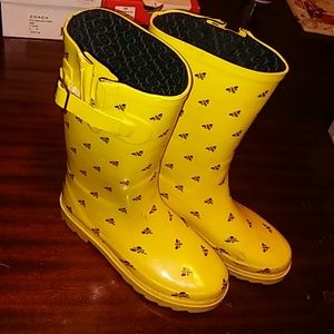 RainBoots