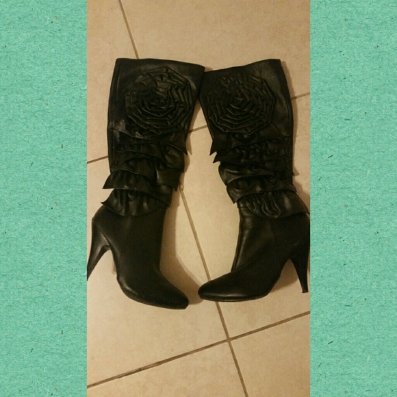 Dollhouse boots