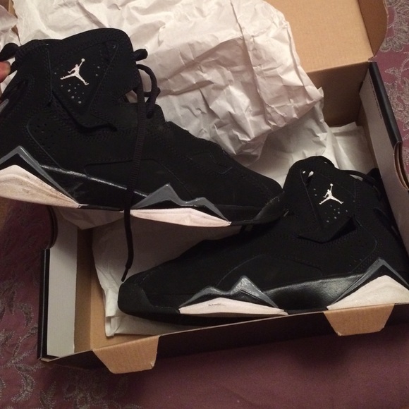 Jordan True Flights