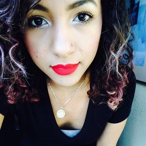 Meet your Posher, Paulina