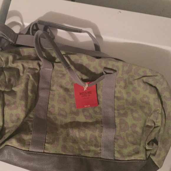 Mossimo duffle bag
