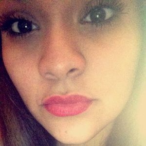 Meet your Posher, Bree