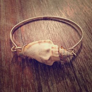 Conch Shell Bracelet