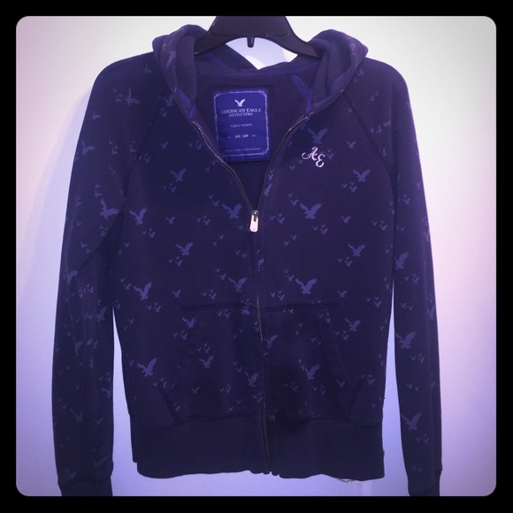 Navy blue American Eagle sweater