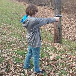 Meet your Posher, Devin