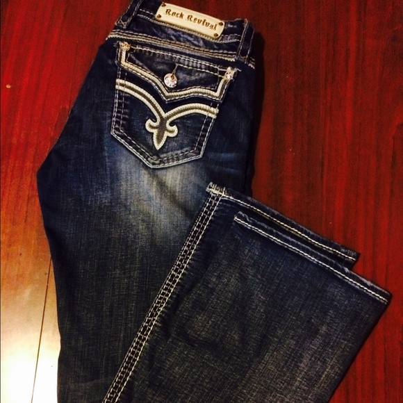 Like new no rips or stains