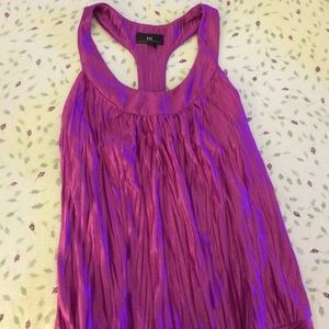 Cute bright purple top