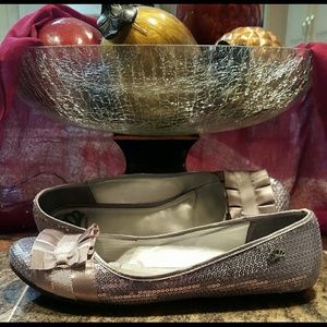 💙REDUCED💙Grey sequin shoes with little bow