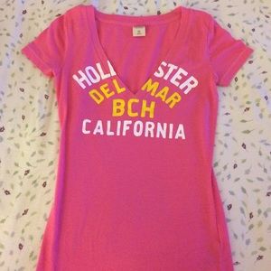 Pink Hollister t-shirt