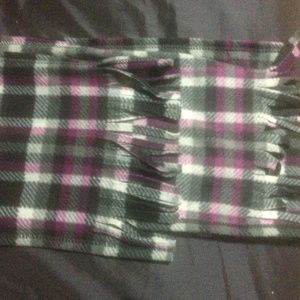 Fleece scarf
