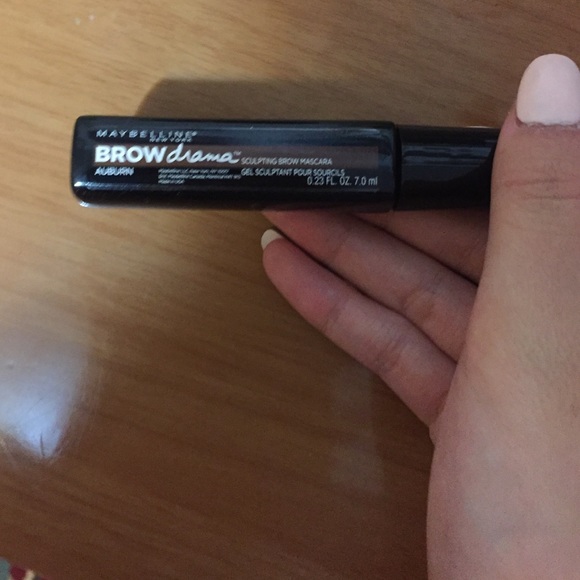 Maybelline brow gel in Auburn