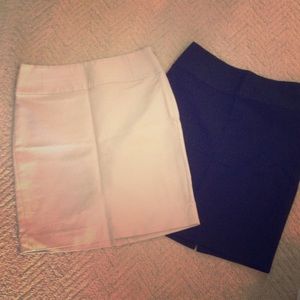 Two banana republic skirts bundle