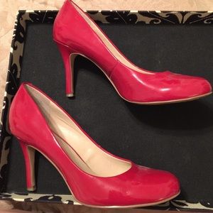 ✨Red Patent Pumps✨