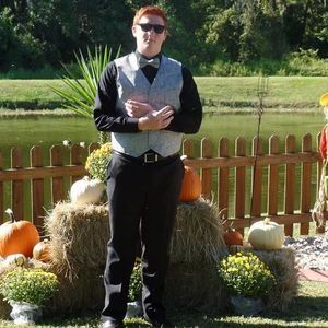 Meet your Posher, Cole