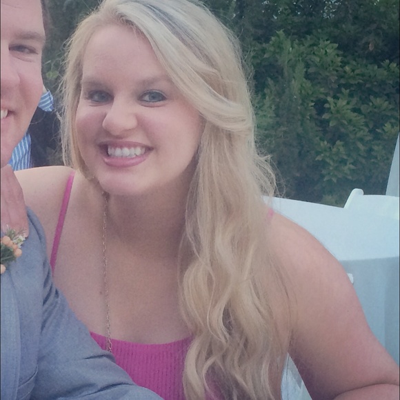 Meet the Posher Other - Meet your Posher, Cassie