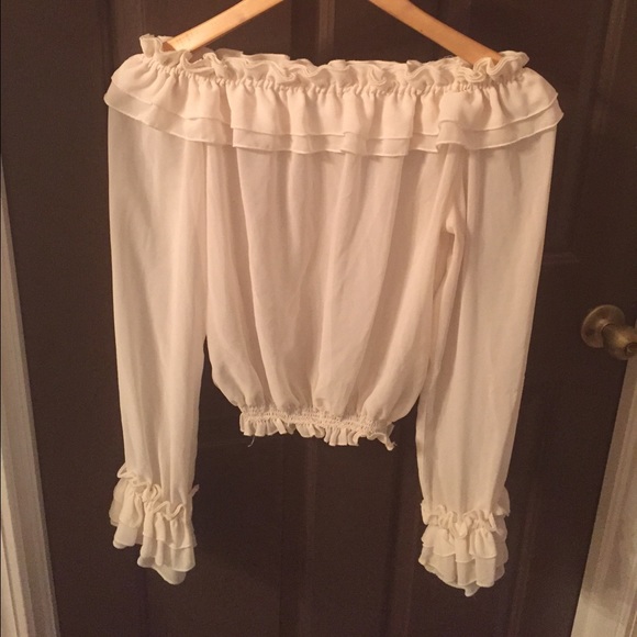 Zara off shoulders top