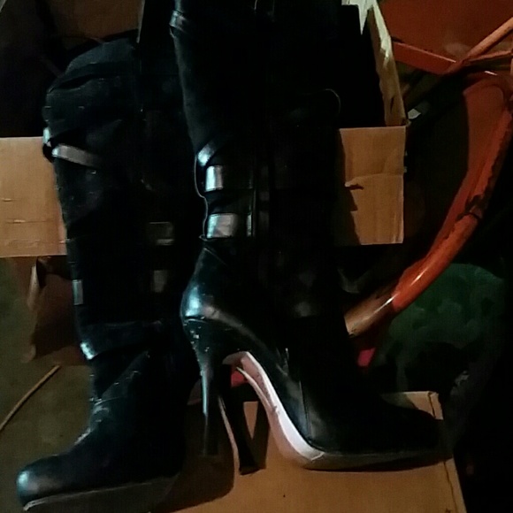 Black hills - Picture 2 of 3