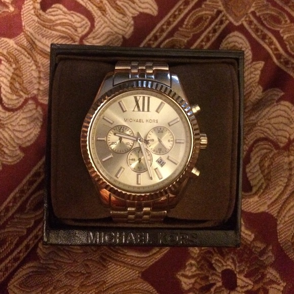 Gold Men's Michael Kors Watch - Picture 1 of 1