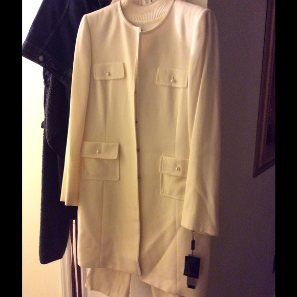 3 Piece TAHARI SUIT.