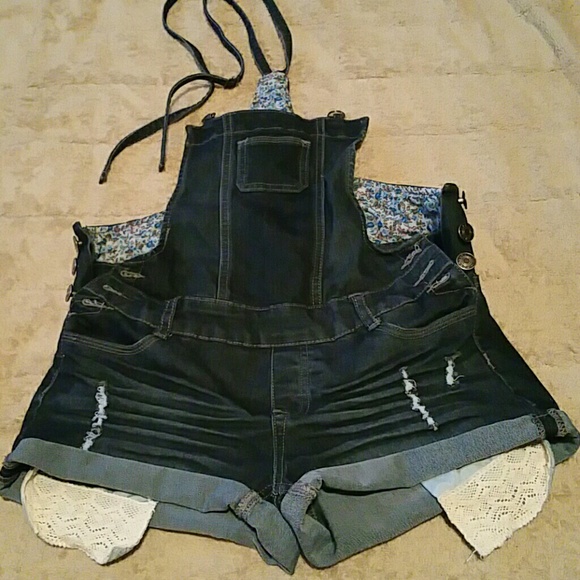 Shorts overalls