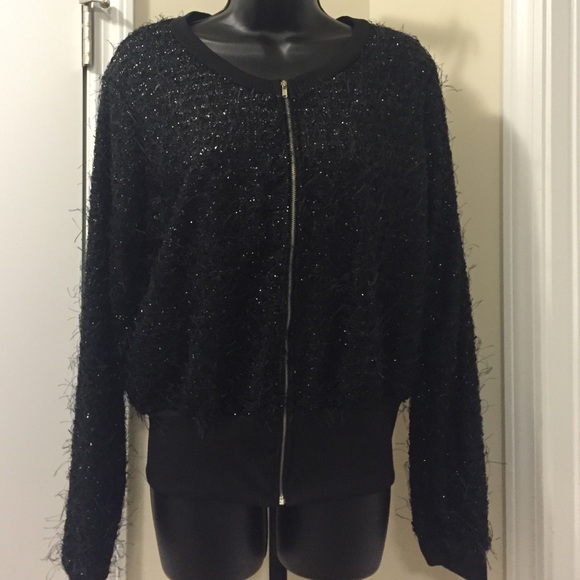 •5 for $25• Black shimmer jacket - Picture 3 of 4