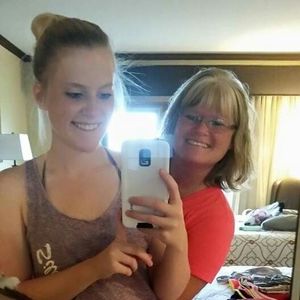 Meet your Posher, Lynn