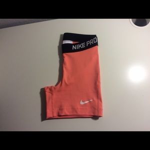 SOLD❌Nike pro dri fit shorts extra small💕