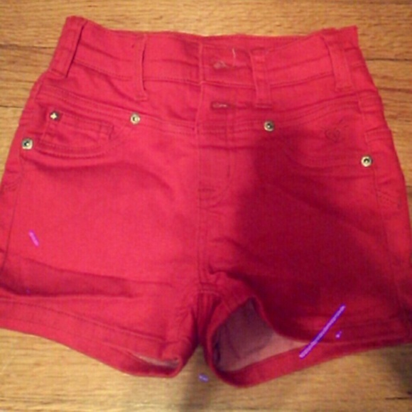 High wasted red shorts