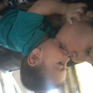 Meet your Posher, Ariana