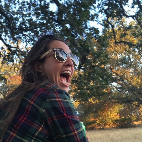 Meet your Posher, Jaci - Picture 1 of 1