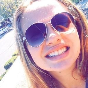 Meet your Posher, Paris