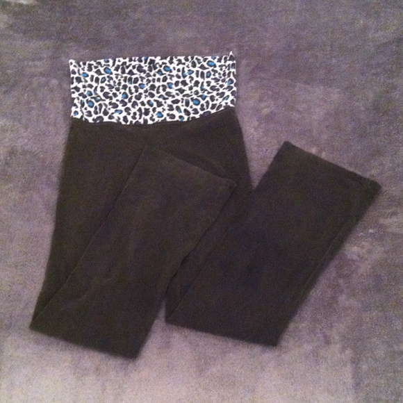 PINK Leopard Print Fold Yoga Pants