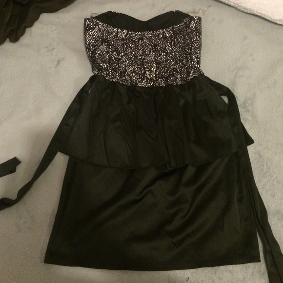 Black glittery dress - Picture 2 of 2