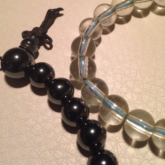 Beaded bracelets - Picture 2 of 3
