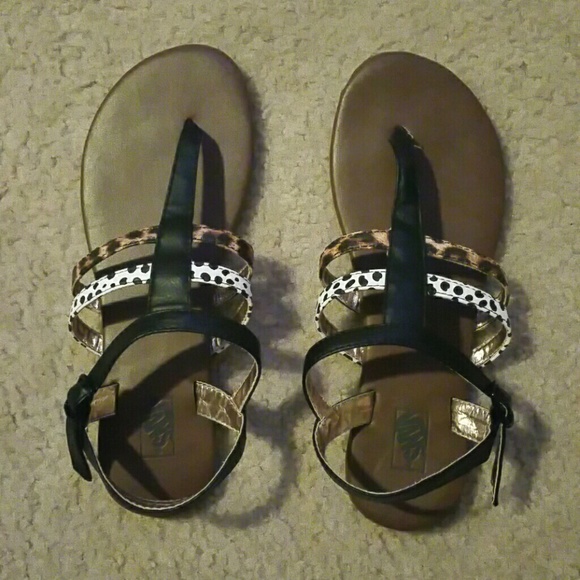 Vans strappy stylish sandals